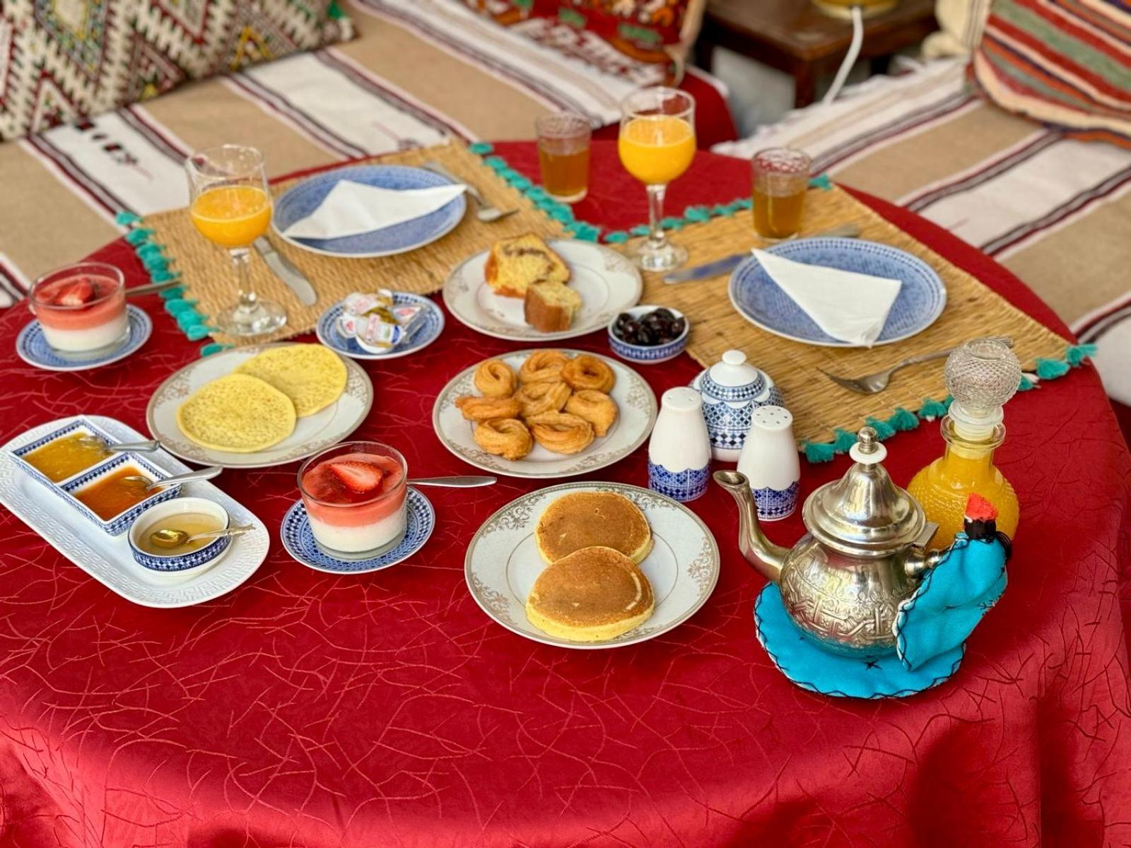 Riad Oasis D'Asilah Bagian luar foto