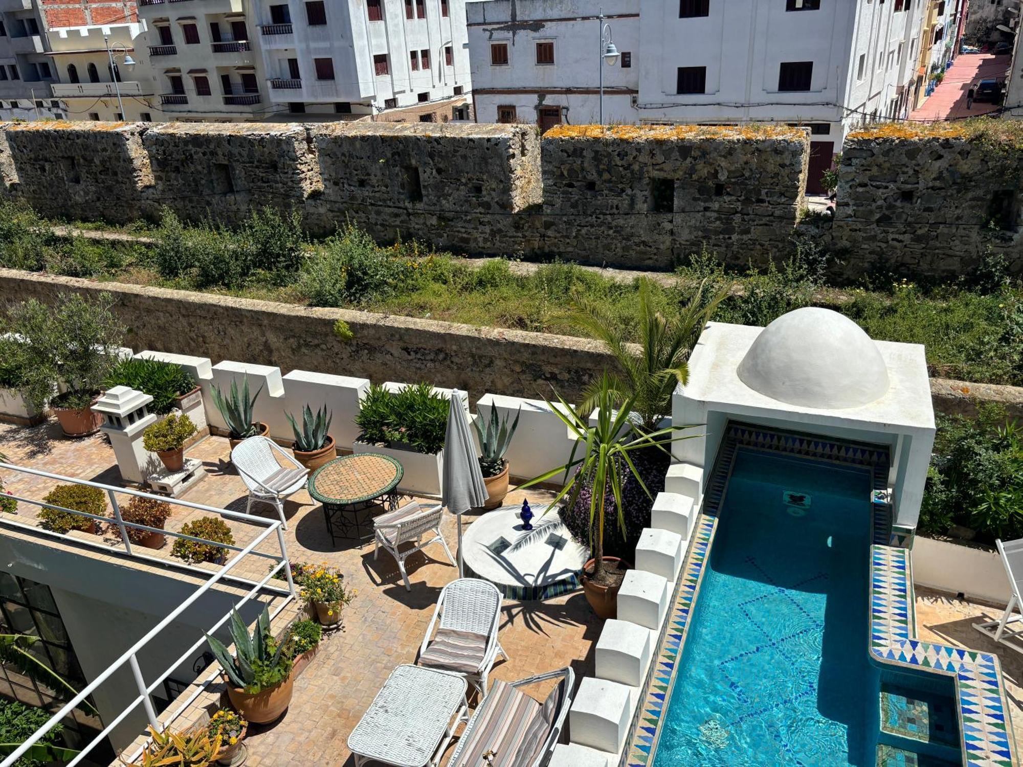 Riad Oasis D'Asilah Bagian luar foto